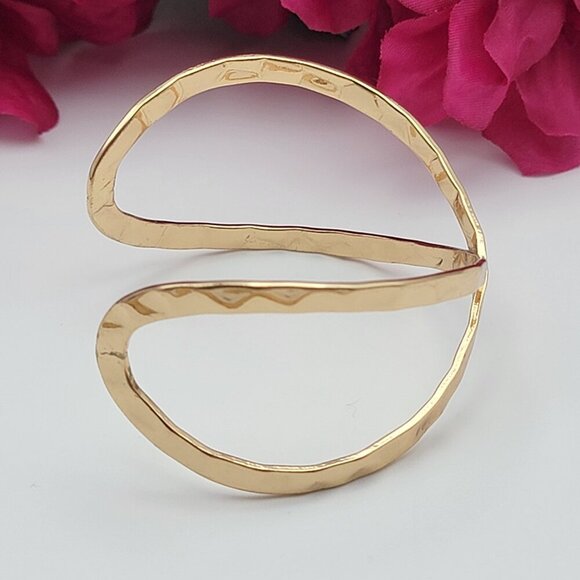 Hammered Gold Tone Open Work Infinity Cuff Bracelet 7 Inch Roman Gladiator - Picture 4 of 5